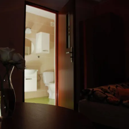 Bed and Breakfast Varmia 3*