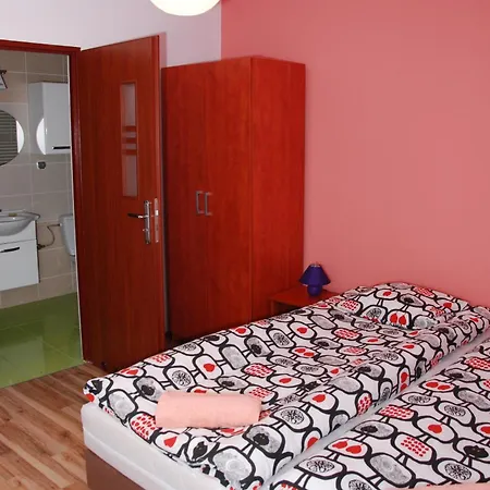 Varmia Bed and Breakfast 3*