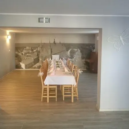 Bed and Breakfast Varmia 3*