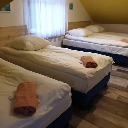 Bed and Breakfast Varmia 3*