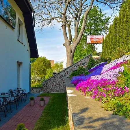 Bed and Breakfast Varmia 3*